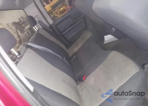 2010 Dodge Ram 1500 St z USA, uszkodzony, nr VIN 1D7RV1GT0AS217722